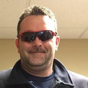 Meet your Posher, Derek